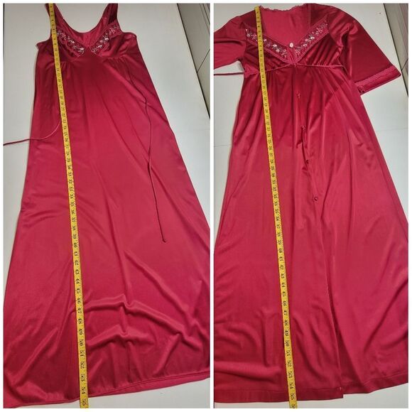 Montgomery Ward Vintage Deep Pink Nightgown and Robe Peignor Set Nylon - Picture 13 of 14